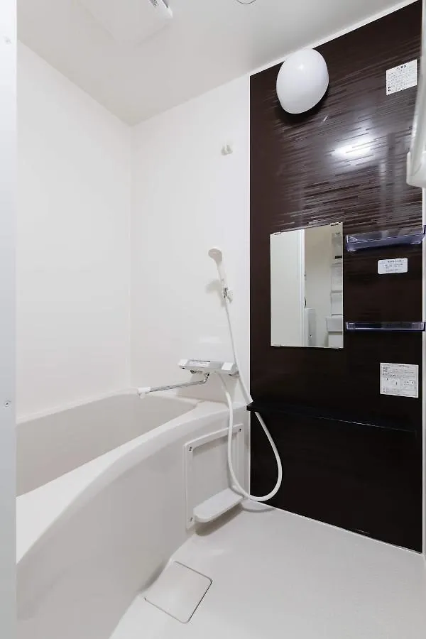 Osaka Sayuri Guesthouse - S&S Abeno 101 דירה