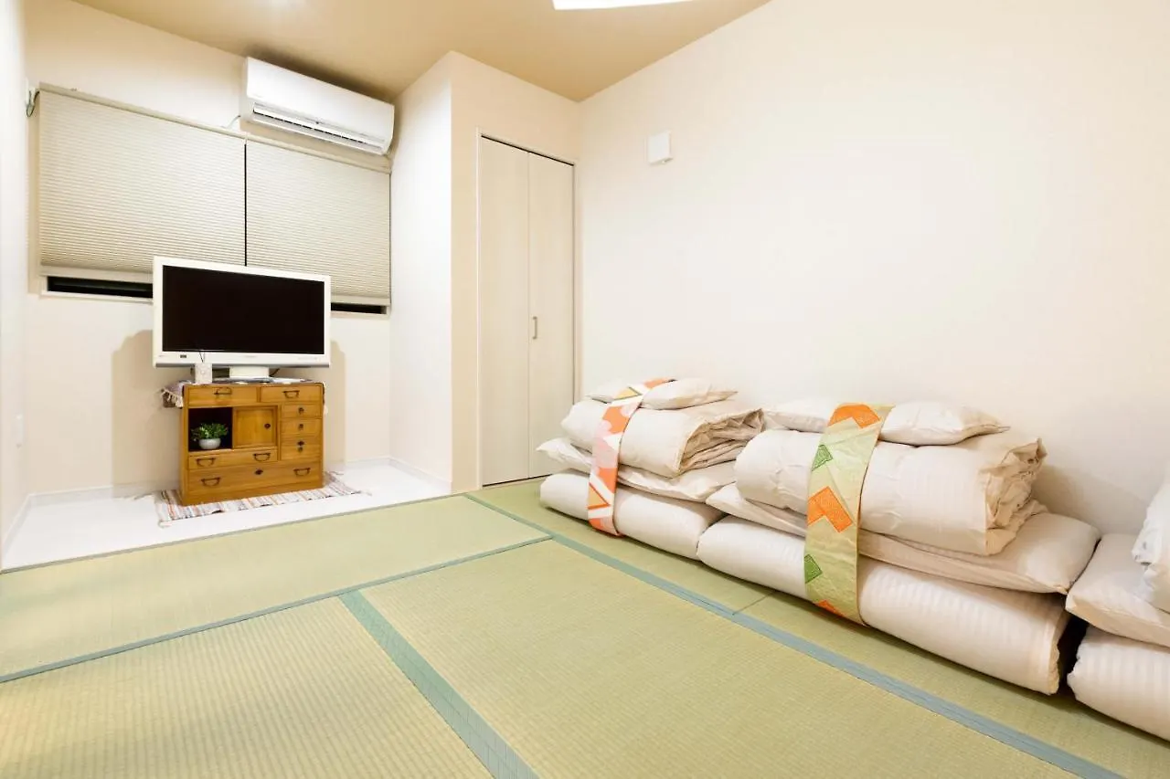 דירה Osaka Sayuri Guesthouse - S&S Abeno 101